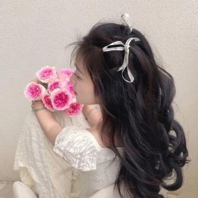 玛丽莲有深黑之眸